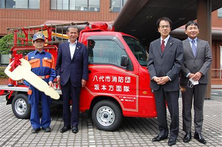 車両寄贈